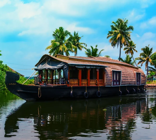 Kerala Backwaters Experience